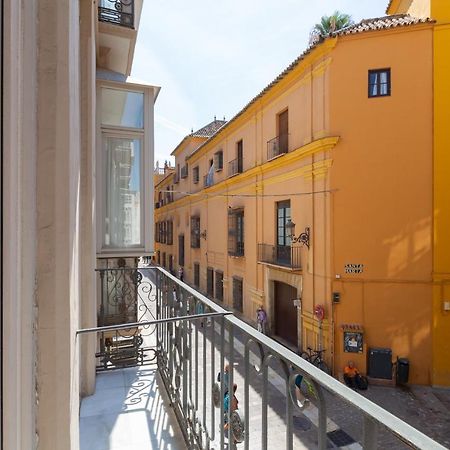 Luminoso Apartamento De Dos Habitaciones Con Vistas A Las Catedral Málaga Exteriör bild