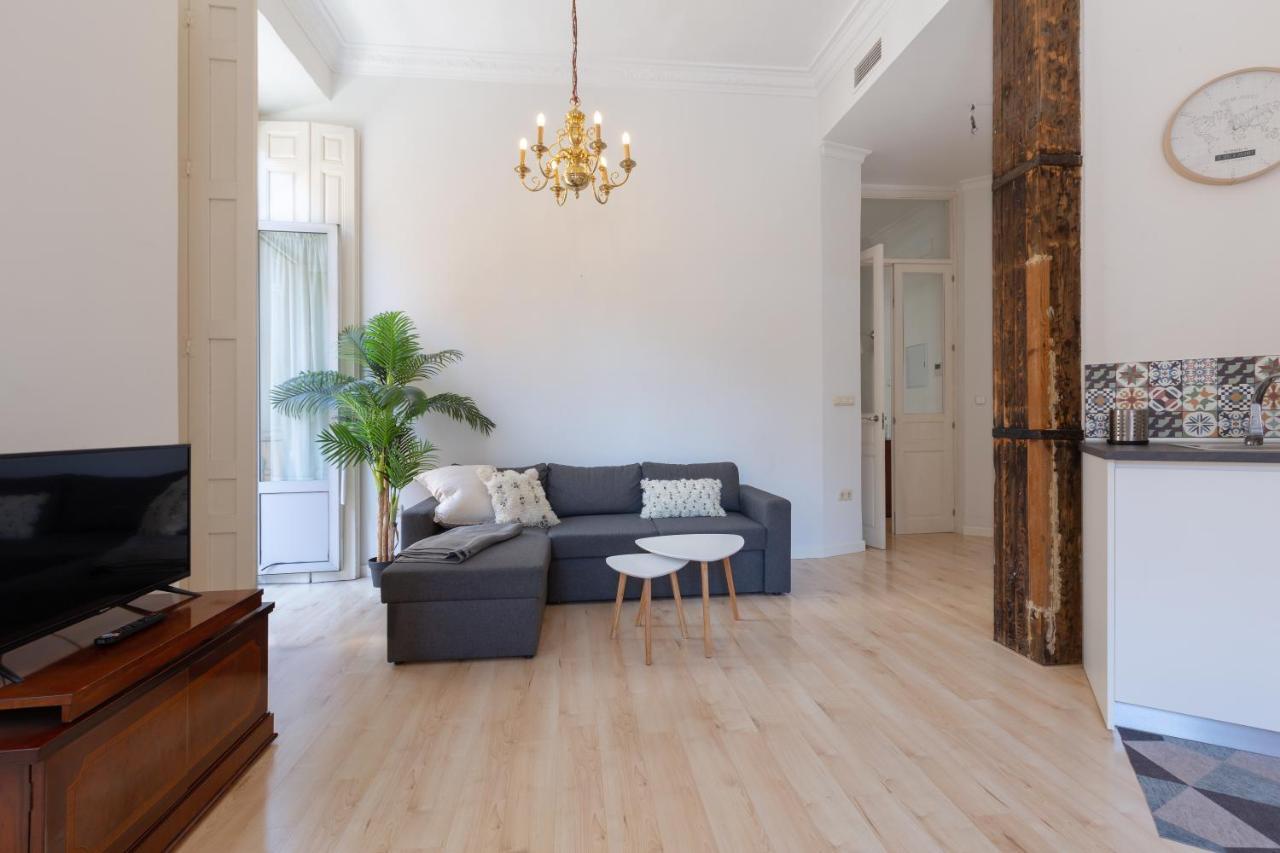 Luminoso Apartamento De Dos Habitaciones Con Vistas A Las Catedral Málaga Exteriör bild