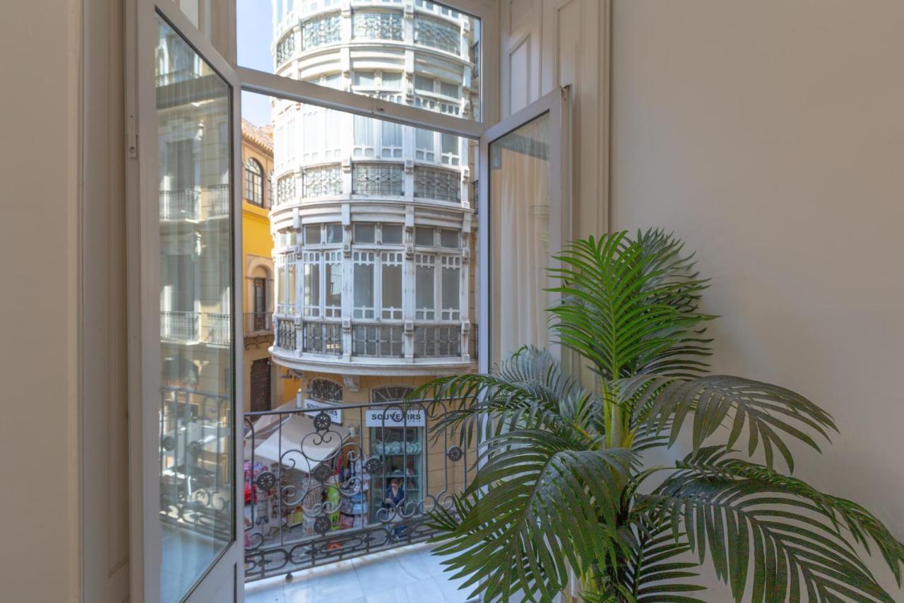 Luminoso Apartamento De Dos Habitaciones Con Vistas A Las Catedral Málaga Exteriör bild