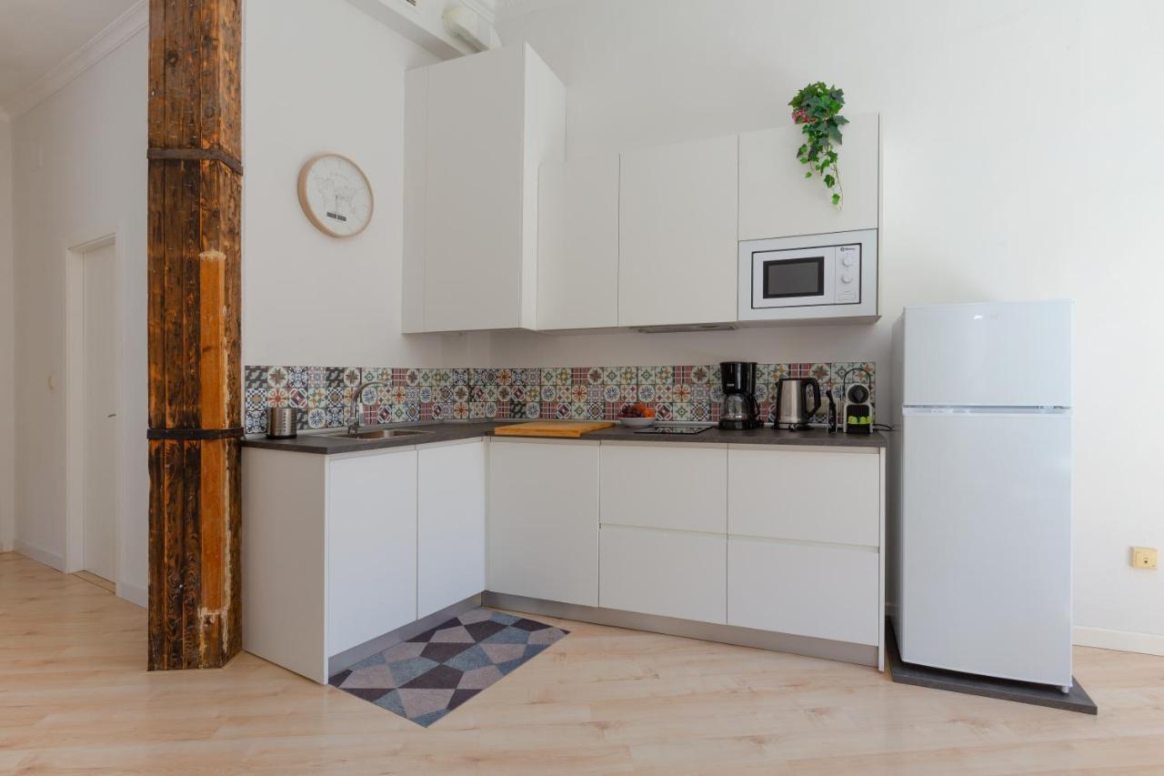Luminoso Apartamento De Dos Habitaciones Con Vistas A Las Catedral Málaga Exteriör bild